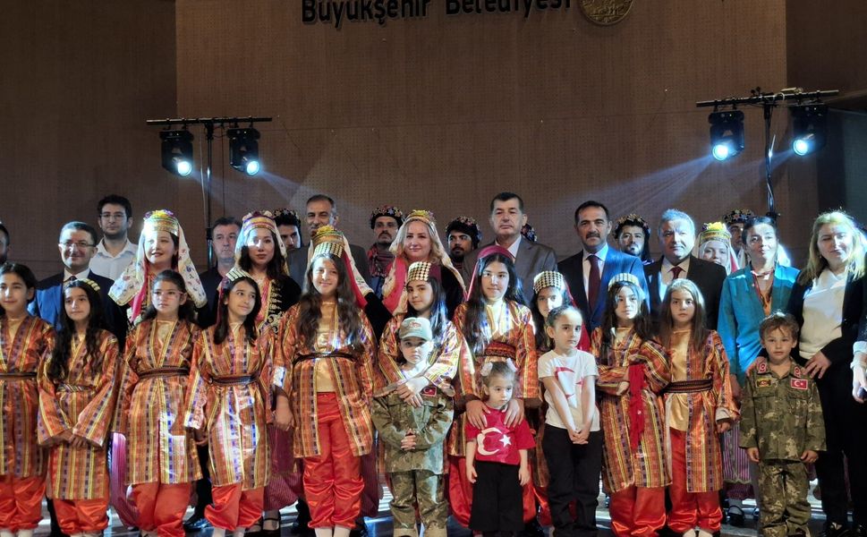 Dulkadiroğlu Halk Eğitim Merkezi Yıl Sonu Sergisini Açtı