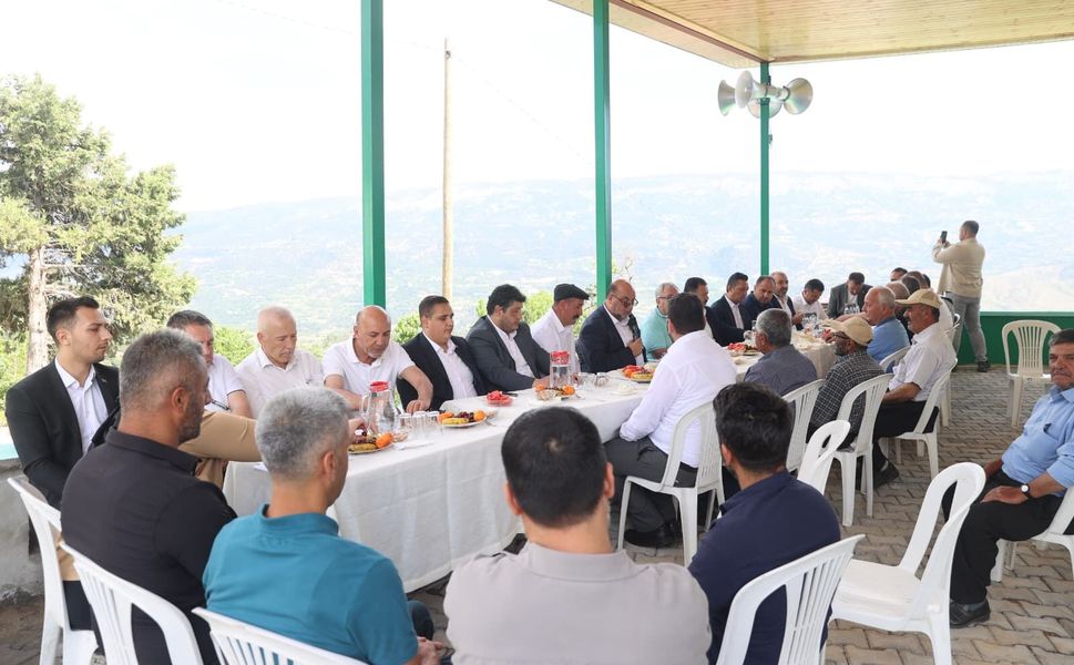 Başkan Akpınar 92. Mahalle Toplantısında Kabasakal Mahalle Sakinleriyle Buluştu