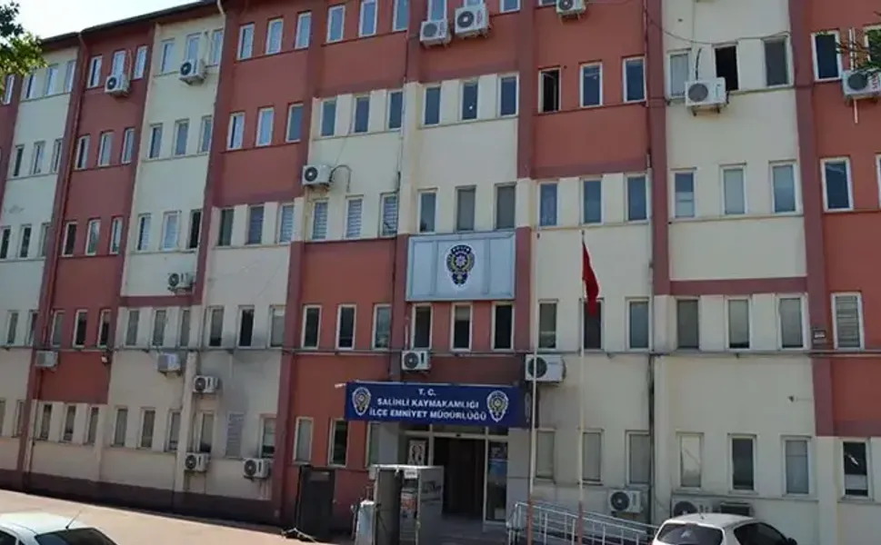 Uzaklaştırma kararı aldıran eşini 5 bıçak darbesiyle öld*rdü