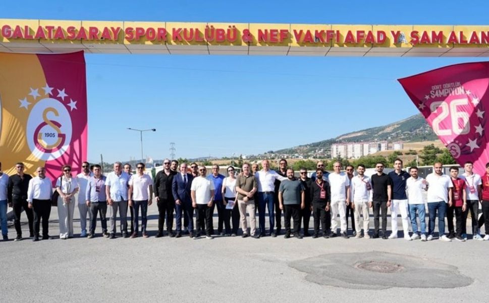 Galatasaray'dan Kahramanmaraş'a Şampiyonluk Kupalı Anlamlı Ziyaret