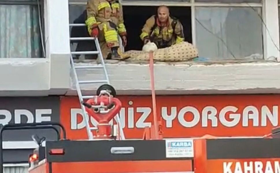 Kahramanmaraş’ta Yorgancı Dükkânında Yangın