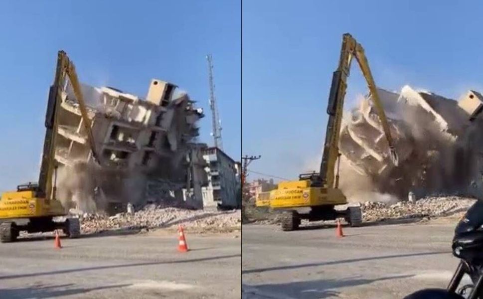 Depremde Hasar Gören 6 Katlı Bina İş Makinesinin Darbesiyle Saniyeler İçinde Yıkıldı