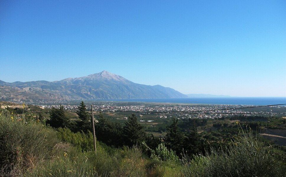 Kahramanmaraş’ın 2 Bin 410 Metrelik Zirvesi Doğaseverlerin Gözdesi