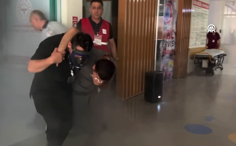 Kahramanmaraş Necip Fazıl Şehir Hastanesi'nde Gerçeğini Aratmayan Yangın Tatbikatı