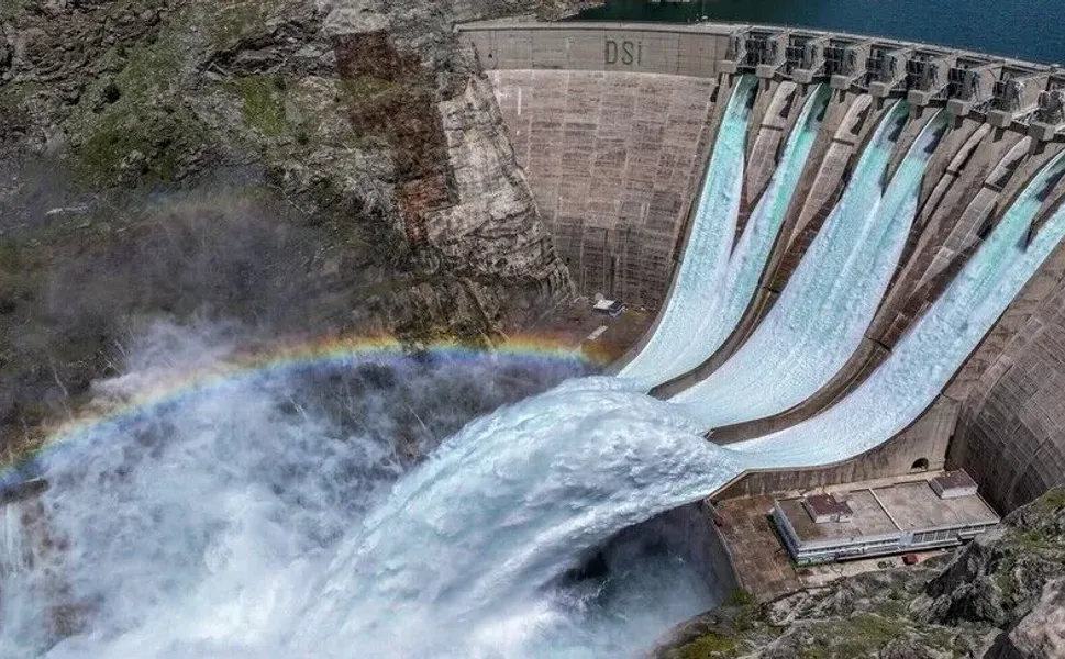 Türkiye'de barajlardaki doluluk hidroelektrik üretimini rekora taşıdı