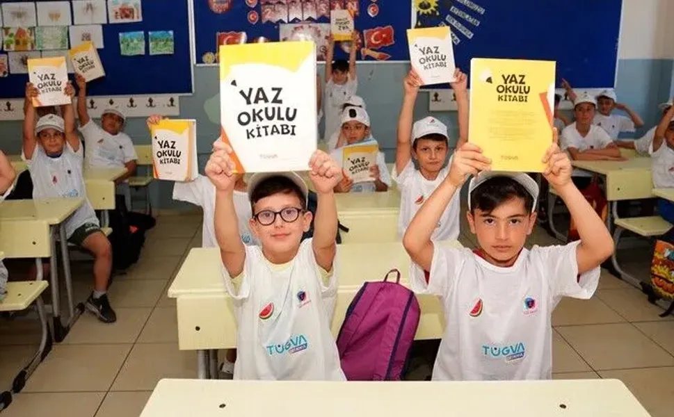 TÜGVA Yaz Okulu 81 ilde 550 bin başvuruyla başladı