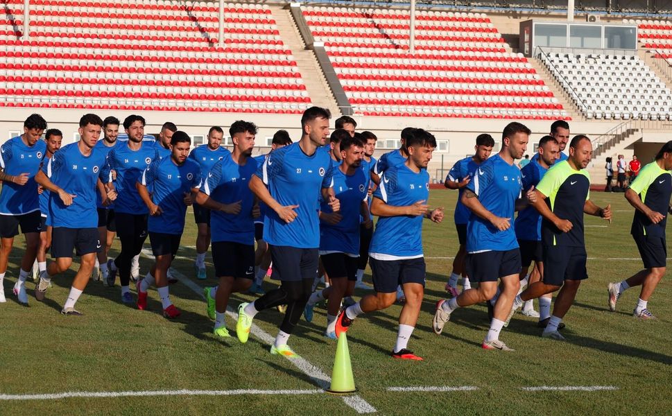 İstiklalspor Yeni Sezon Mesaisine Başladı
