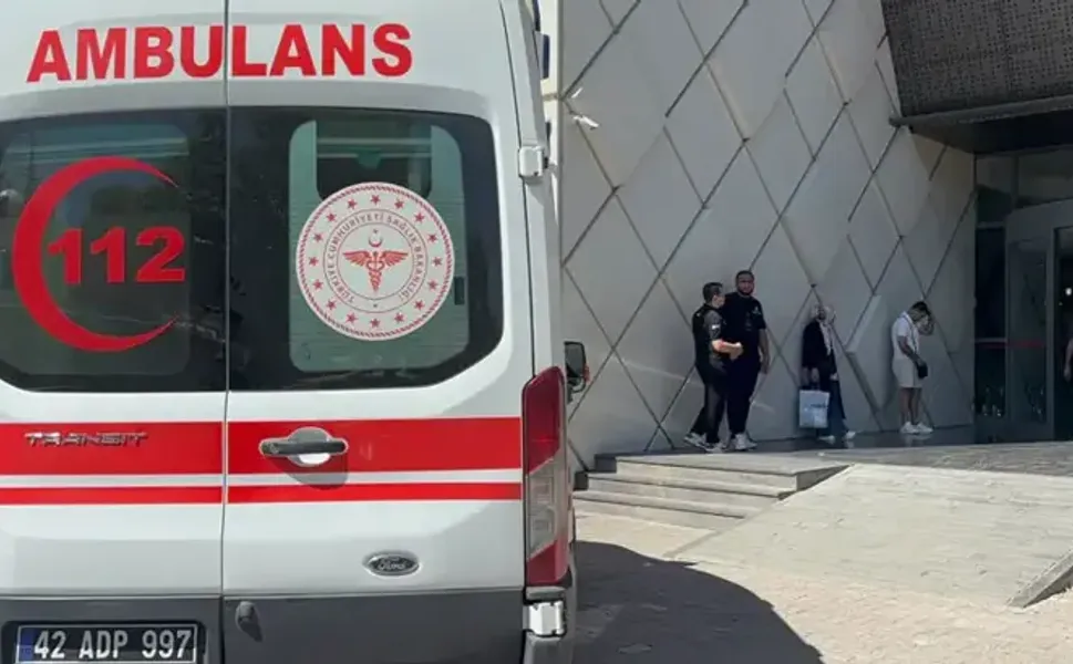 Tartıştığı mesai arkadaşının kardeşi tarafından bıçaklanarak öldürüldü