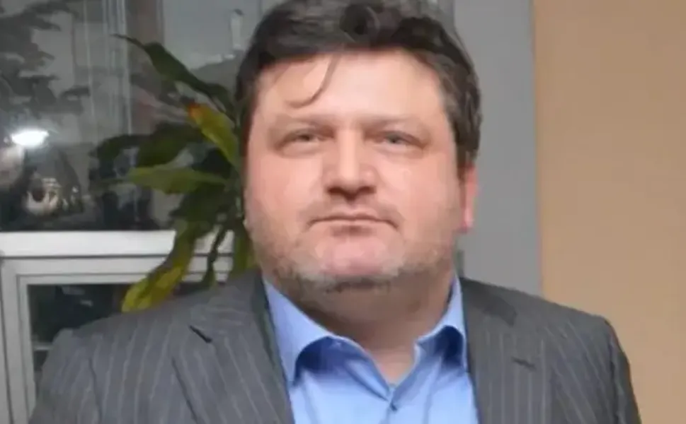 Eski bakan Mehmet Ali Yılmaz’ın oğlu silahlı saldırıda yaralandı
