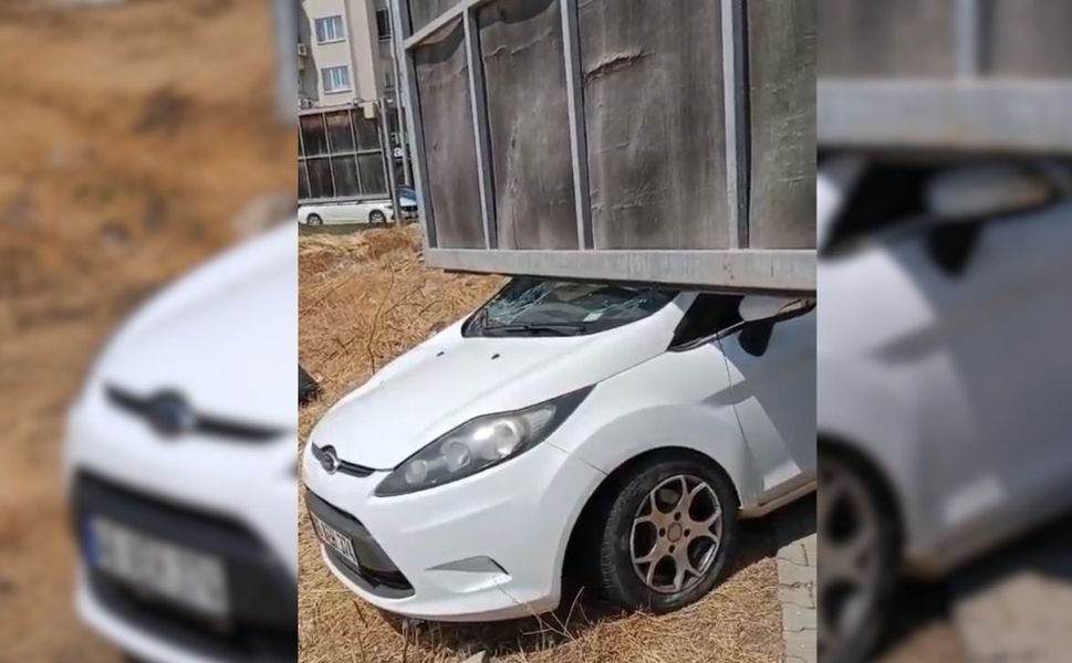 Kahramanmaraş’ta Kontrolden Çıkan Otomobil Yayaya Çarptı