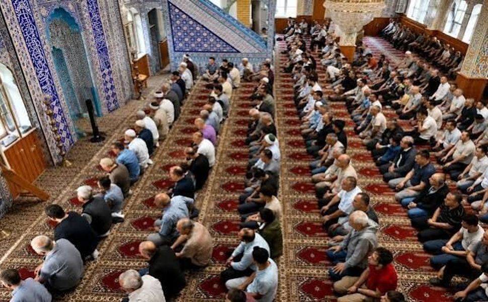 Kahramanmaraş'ta cuma namazı bugün saat kaçta? İşte beklenen vakit