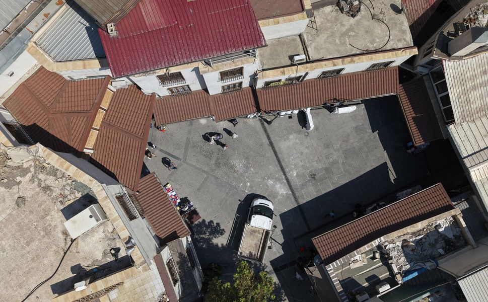Saraçhane Meydanı’na Tarihle Uyumlu Düzenleme