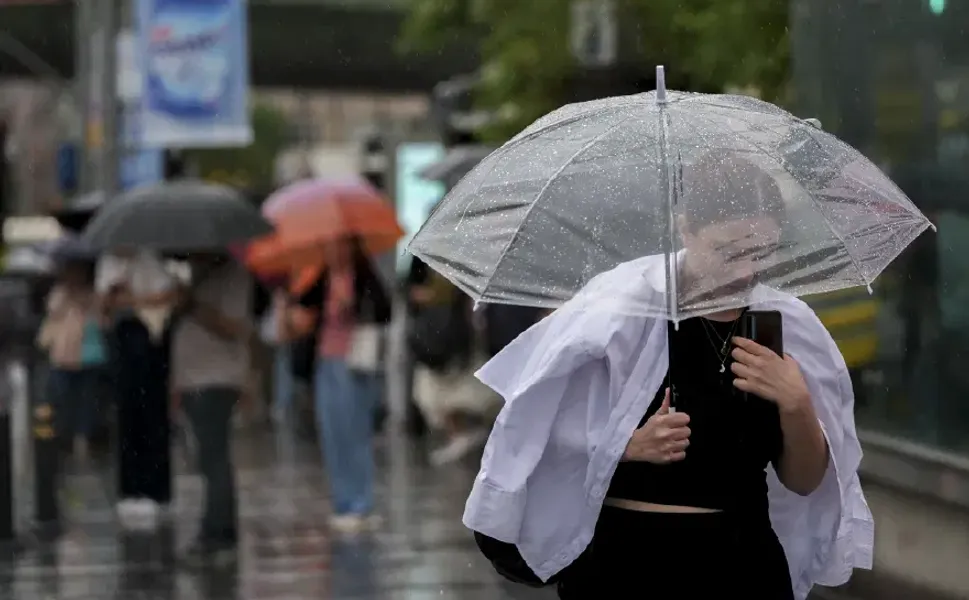 Kahramanmaraş'ta Şemsiyeleri Hazırlayın: Kavurucu Sıcağa İki Günlük Sağanak Molası!