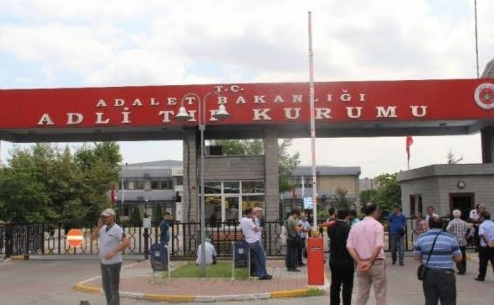 Yaşlı karı koca evlerinde cansız halde bulundu