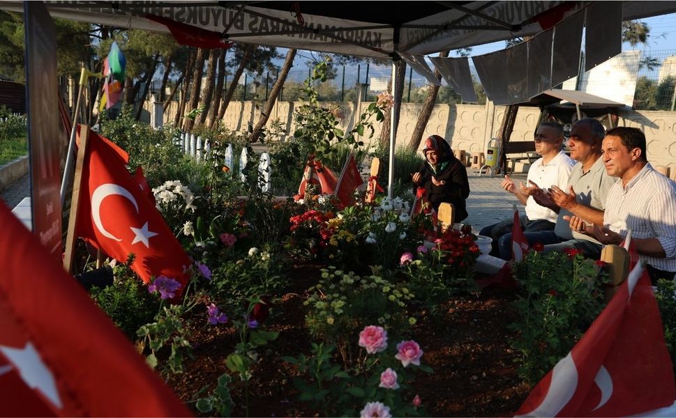 Kahramanmaraş’ta Okul Saldırısında Evlatlarını Kaybeden Ailelerin Acısı Dinmiyor