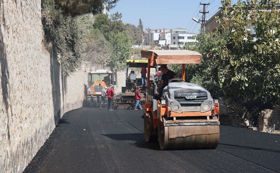 Büyükşehir Startı Verdi! Kâtip Çelebi Caddesi Sıcak Asfaltla Buluşuyor