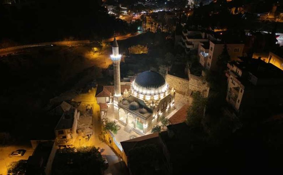 Depremde Hasar Alan 5 Cami Daha Yeniden İbadete Açılıyor
