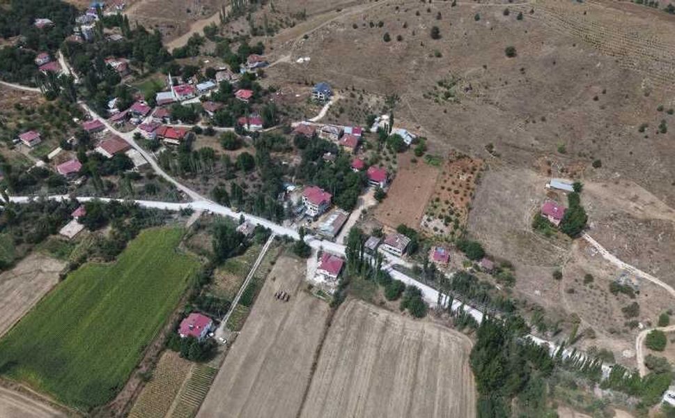 Büyükşehir, Göksun Kırsalında Ulaşıma Güç Katan Yol Yatırımını Tamamladı