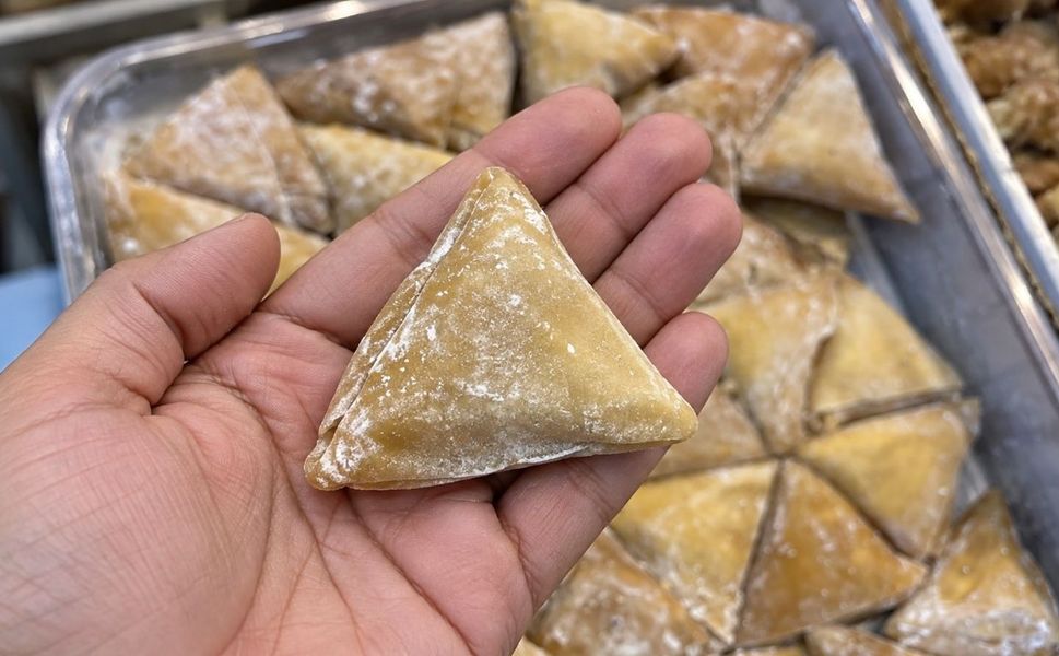Pekmez ve cevizle hazırlanan samsa tezgaha çıktı, fiyatı ne kadar?