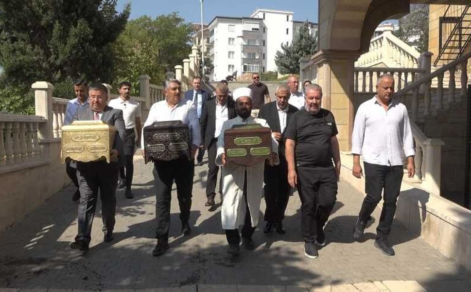 Kabe Örtüleri ve Mukaddes Emanetler Kahramanmaraş’a ulaştı