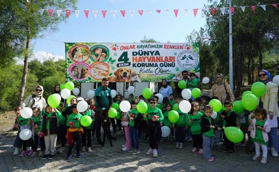 Kahramanmaraş’ta Miniklerden Yürek Isıtan Ziyaret