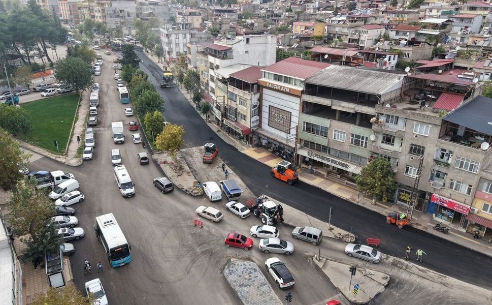 Kahramanmaraş’ta 4 İlçede Asfalt Seferberliği 24 Nokta Yenilenecek