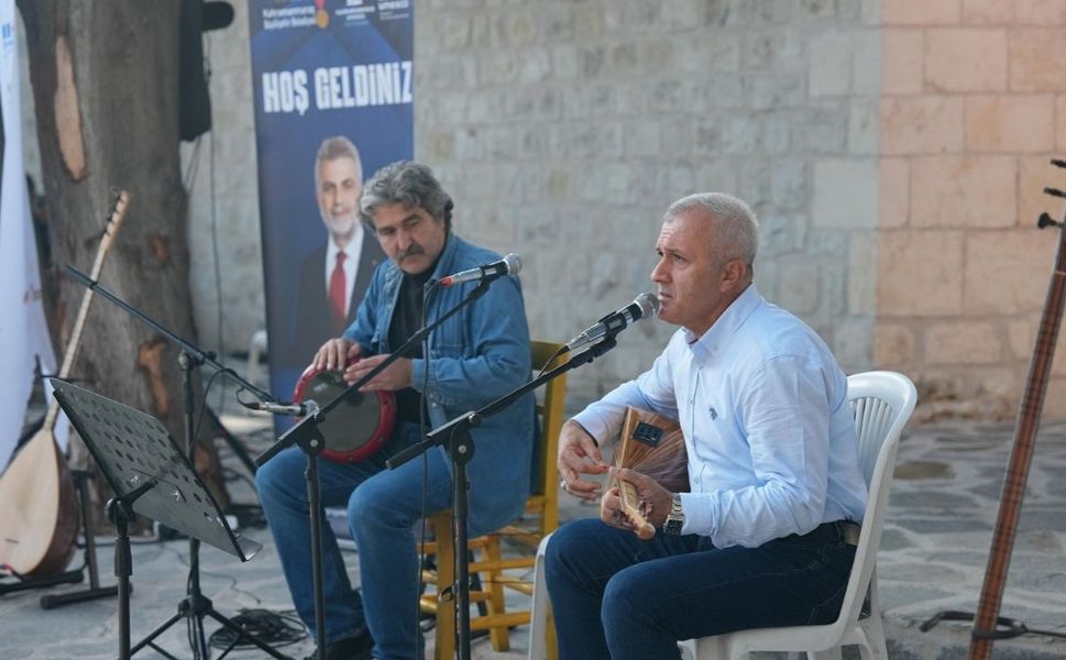Kahramanmaraş Kalesi’nde Halk Ozanları Sazlarıyla Buluştu