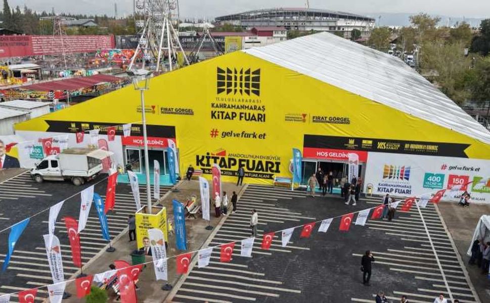Kahramanmaraş'ta Kitap Fuarı Akşam 21.00'e Kadar Açık