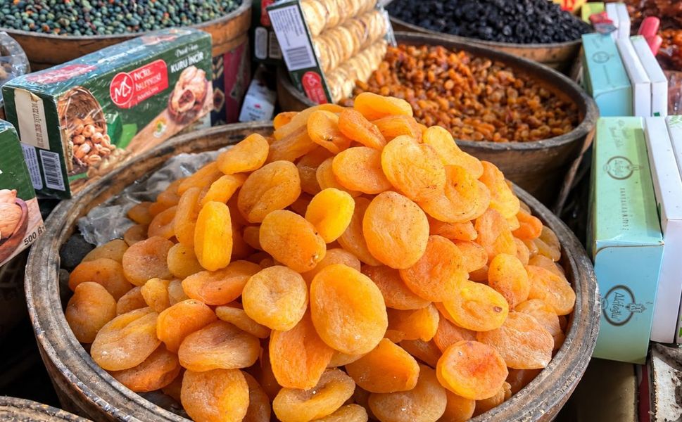 Kapalı Çarşı’da Kuru Kayısıya Sonbahar İlgisi