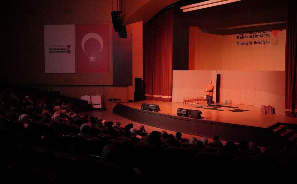 Kahramanmaraş’ta Bir Tabak Daha Tiyatrosuna Yoğun İlgi