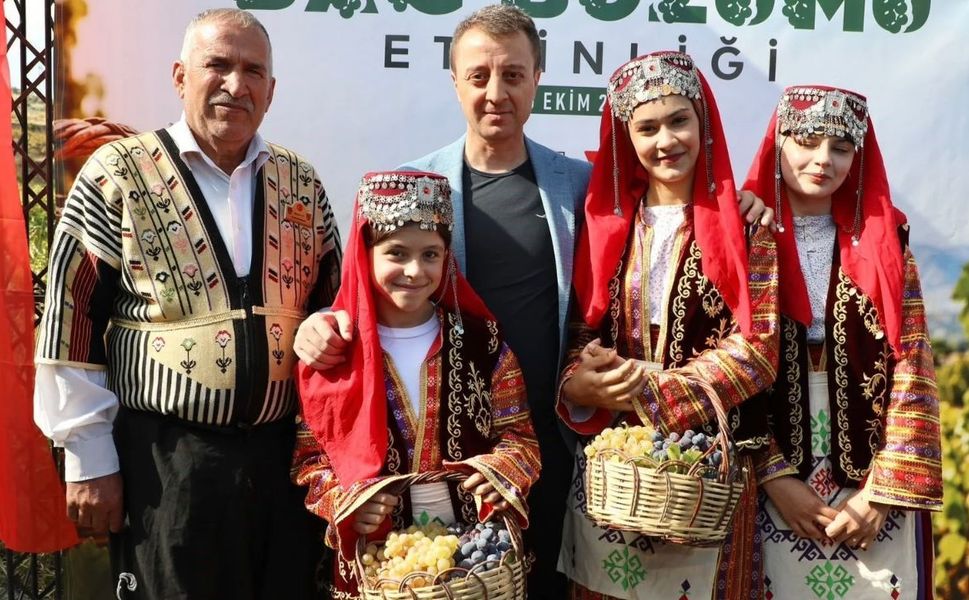 Kahramanmaraş’ın Meşhur Kabarcık Üzümünde Hasat Heyecanı