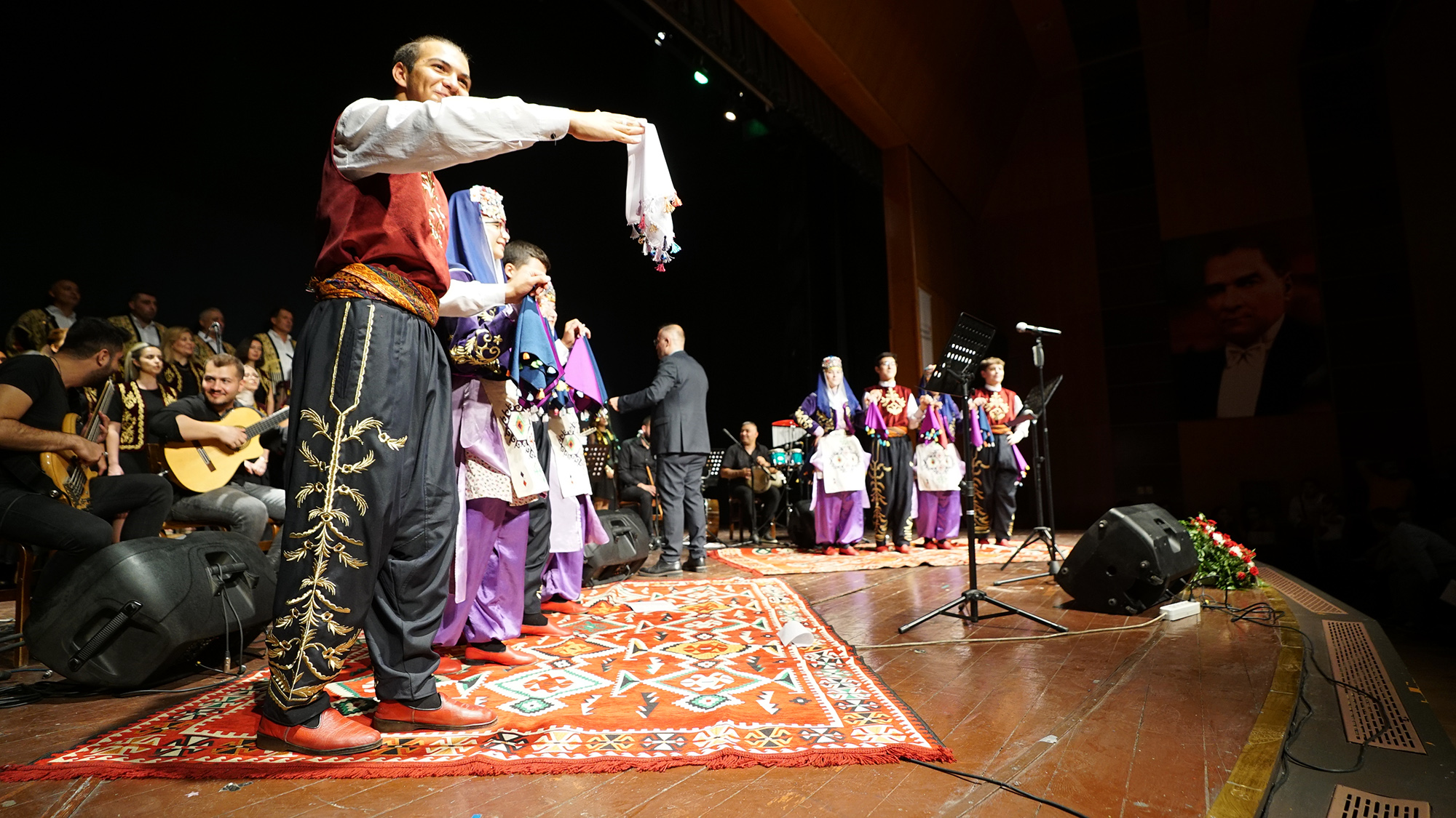 Türk Halk Müziği Korosu Konseri (9)