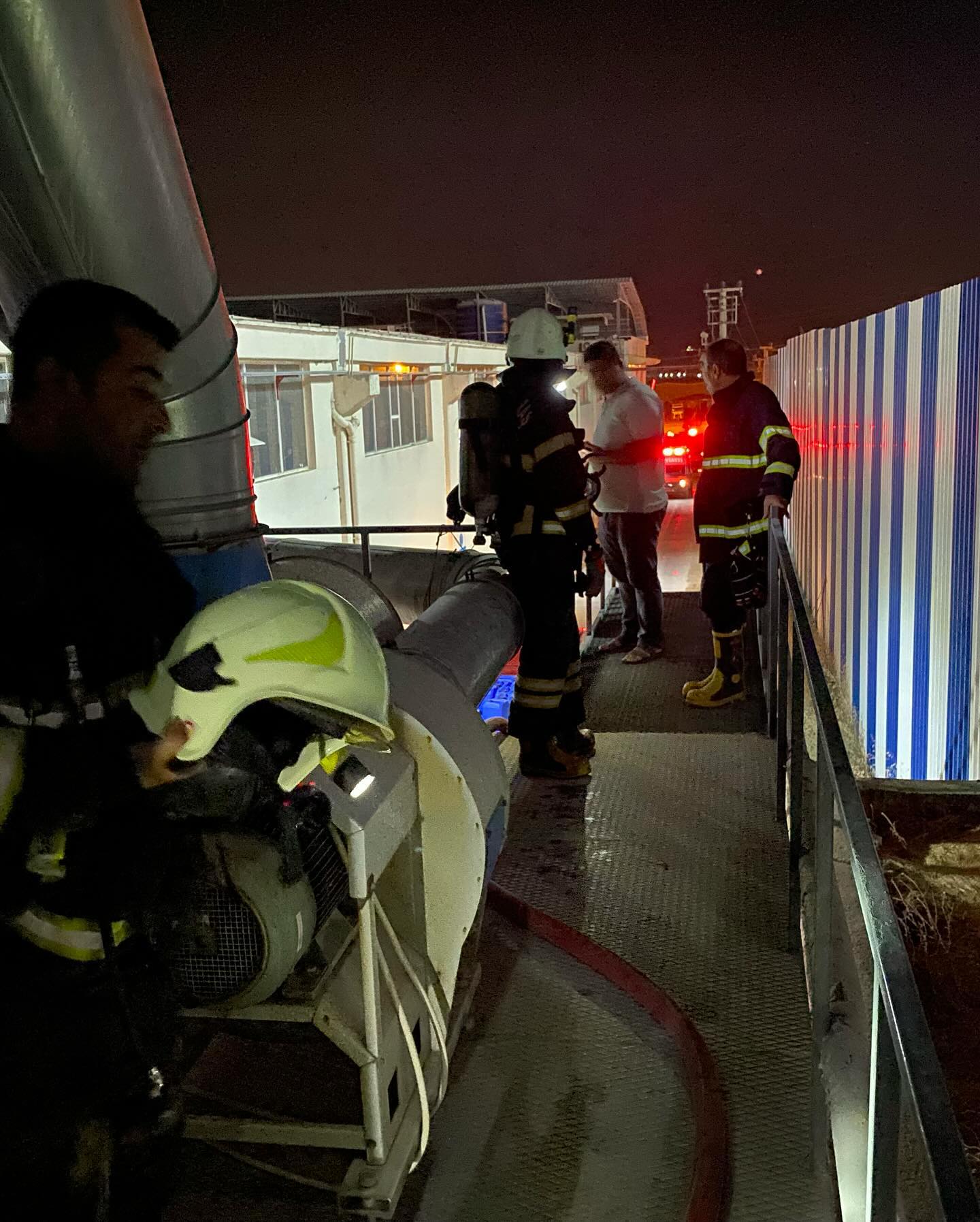 Photo By Kahramanmaraş İtfaiyesi On July 09, 2024. May Be An Image Of 4 People And Ambulance.