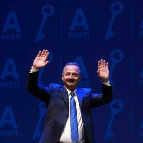 Anahtar Parti Genel Başkanı Yavuz Ağıralioğlu