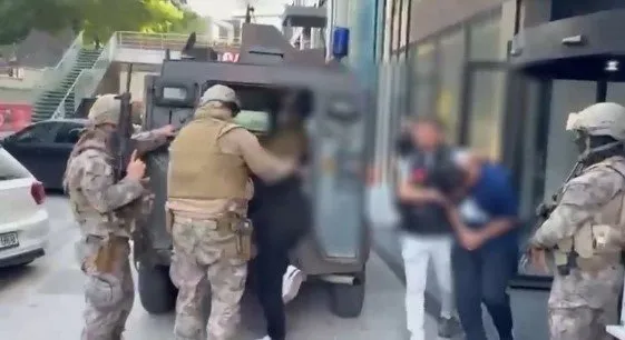 0X0 Diyarbakir Merkezli Akbaba Operasyonu 30 Kisilik Ekip 2 Ayda 512 Milyonluk Suc Agini Cokertti 1751178736761