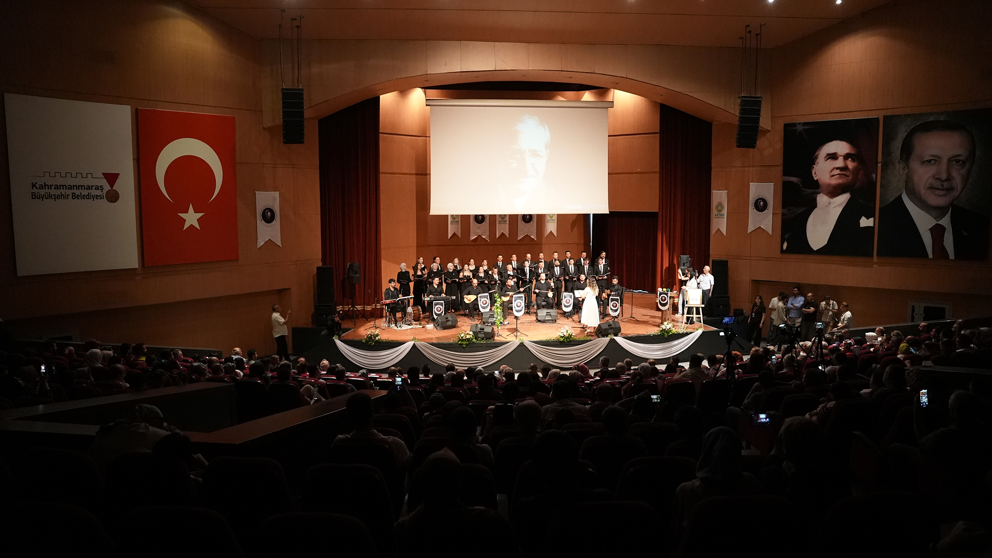Vefa Konseri (4)
