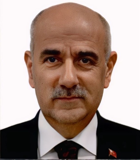 Vahit Kirişci-1