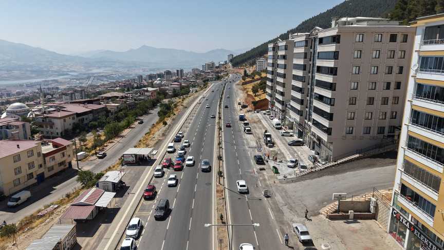 Kuzey Çevre Yolu Kilit Parke (1)