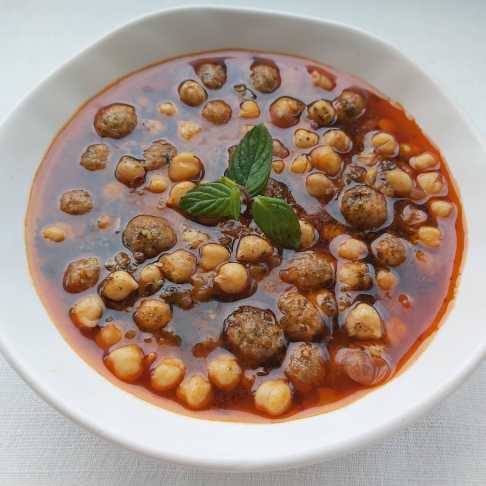 Ekşi̇li̇ Aya Sulusu
