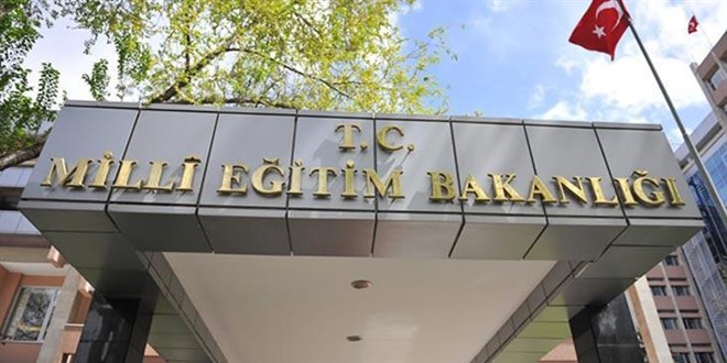 Meb Il Ve Ilce Mudurluklerinin Yapisini Yeniden Duzenledi