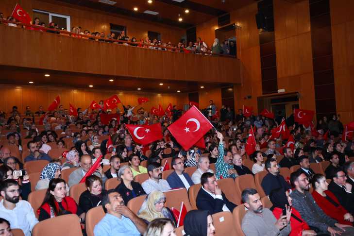 Whatsapp Image 2025 10 28 At 21.37.47 (1)