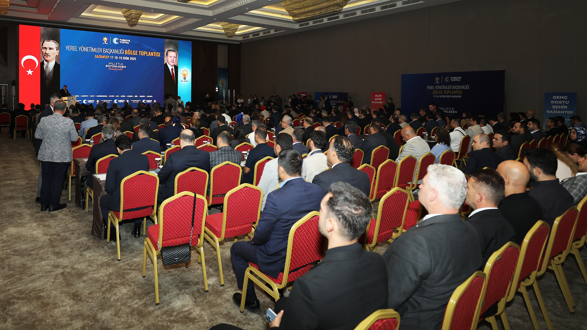 Yerel Yönetimler Bölge Toplantısı (4)