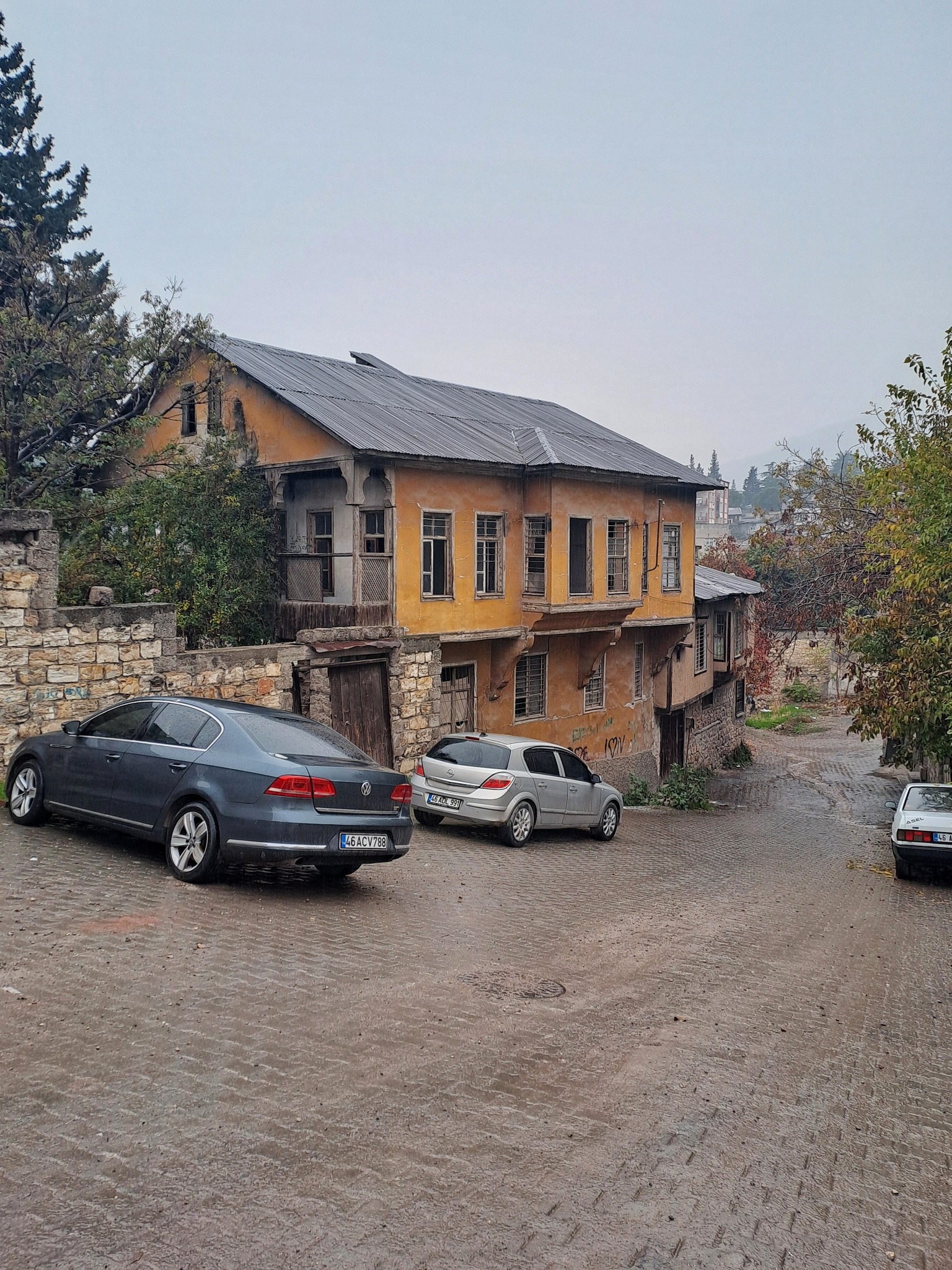 582818881 10163317143604699 8702611096184714940 N