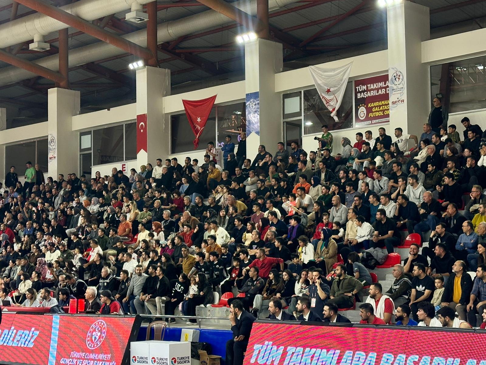 8D7883Bd Cd10 4854 9Fbc D357C806Dafa