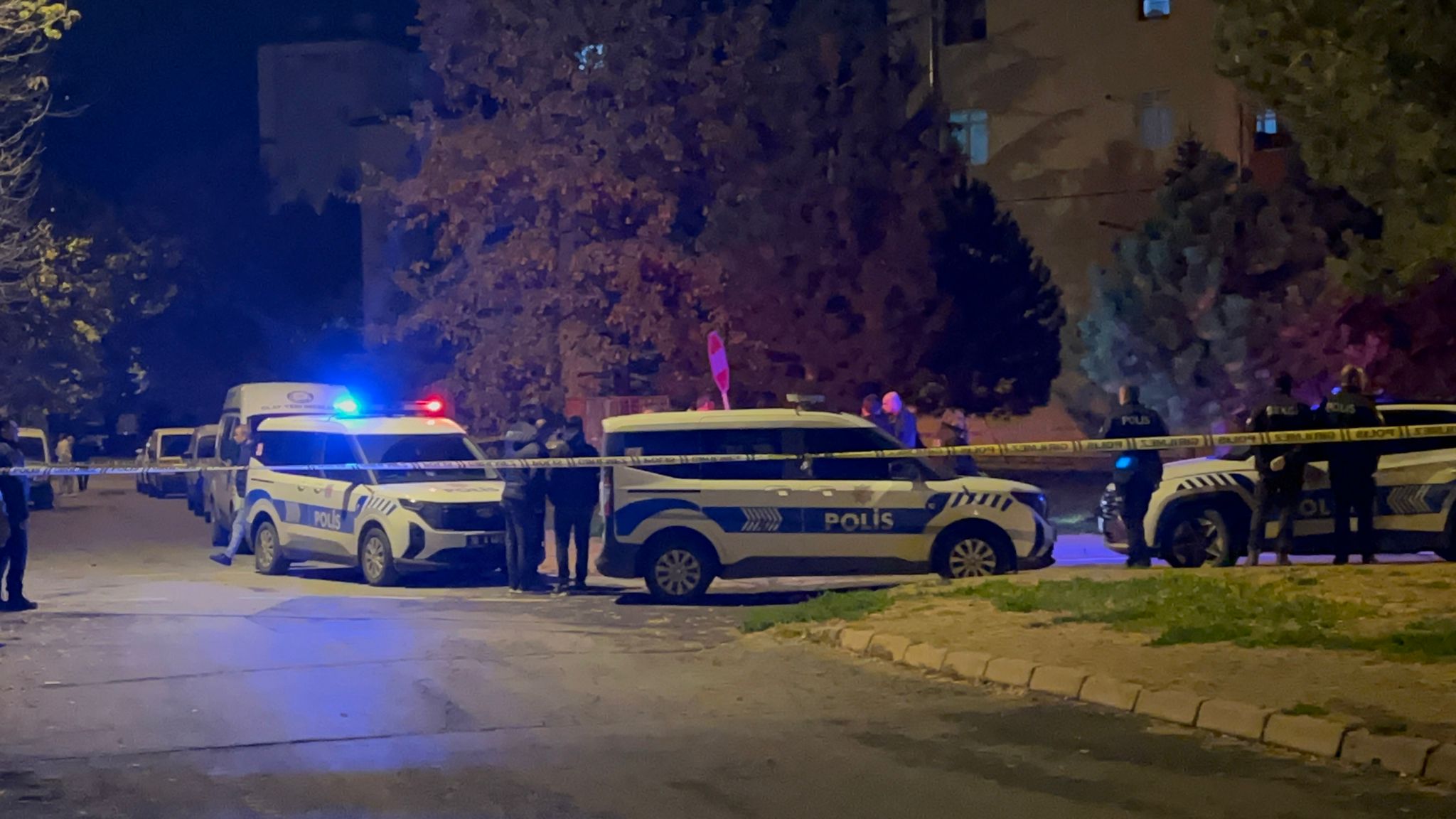 B O S A N M A A S A M A S I N D A K I E S I N I B I C A K L A Y A R A K 1017437 301843