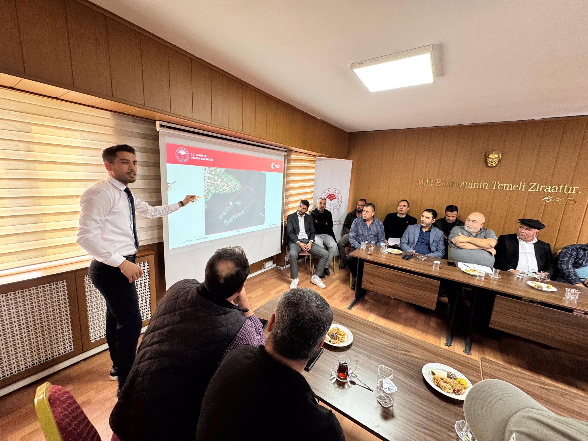 G5 E7X Q K X M A A X D3 Y