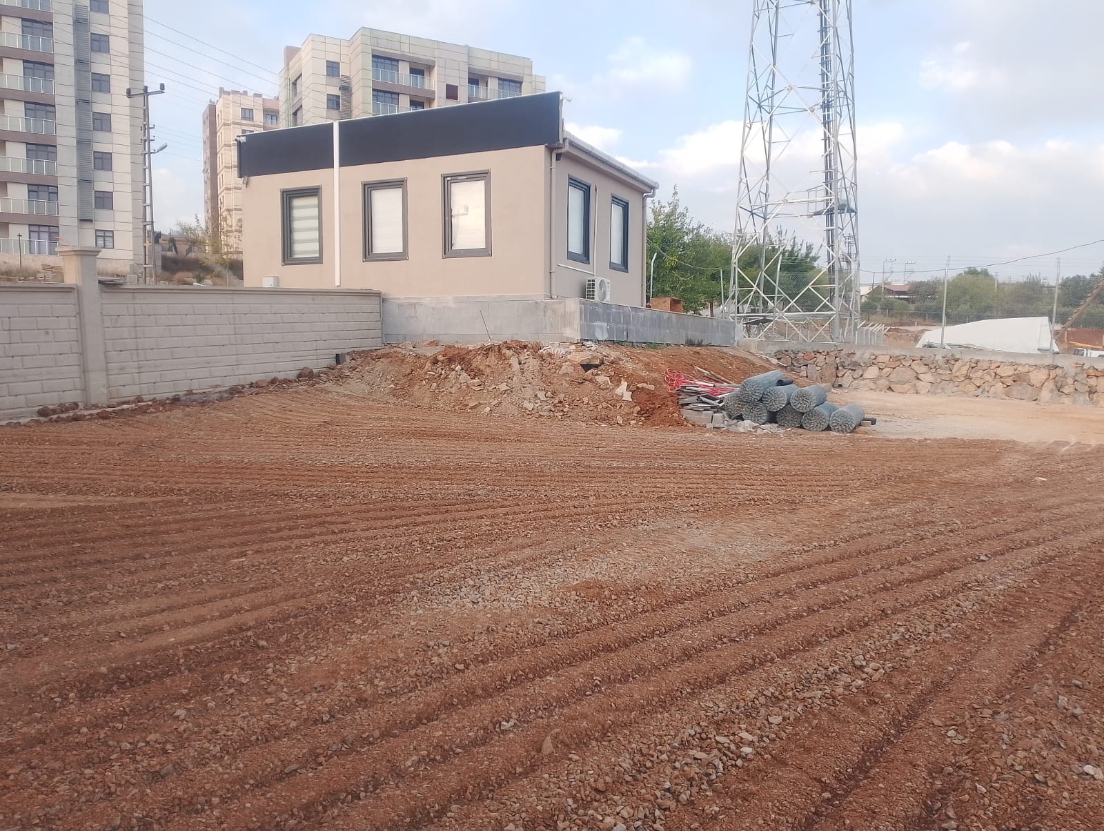 Whatsapp Image 2025 11 07 At 07.48.53