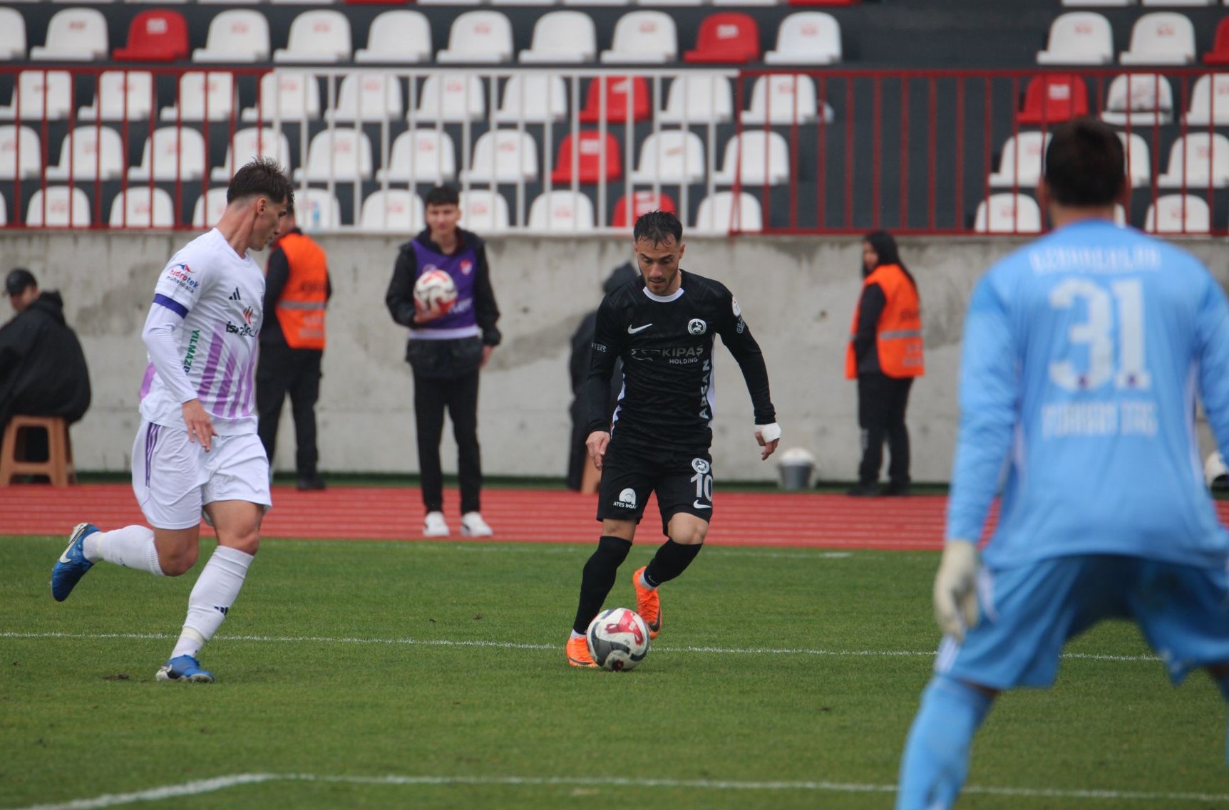 Whatsapp Image 2025 11 30 At 14.06.54