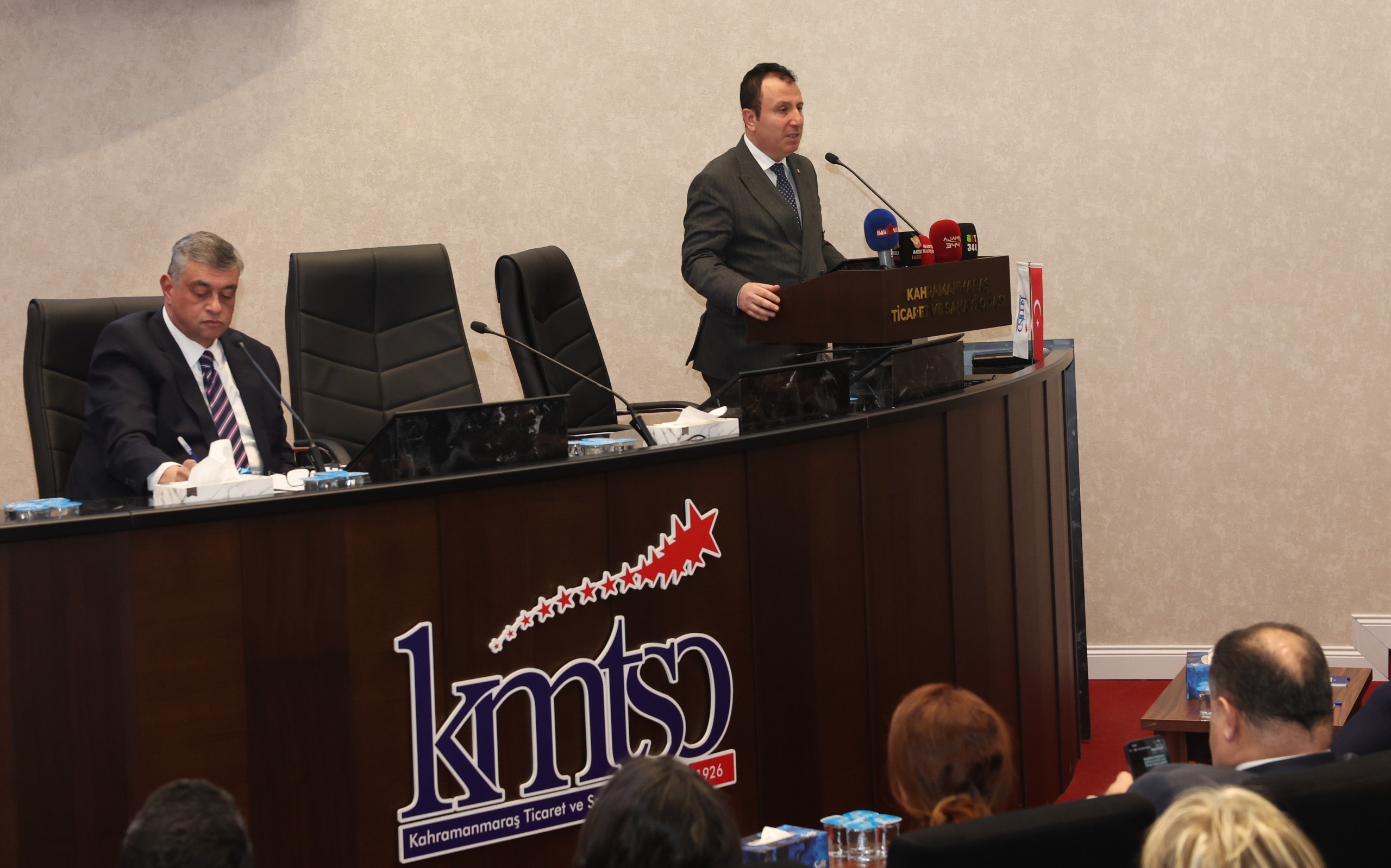 671B195D 8508 4E78 A4Db 1C77352D5F59