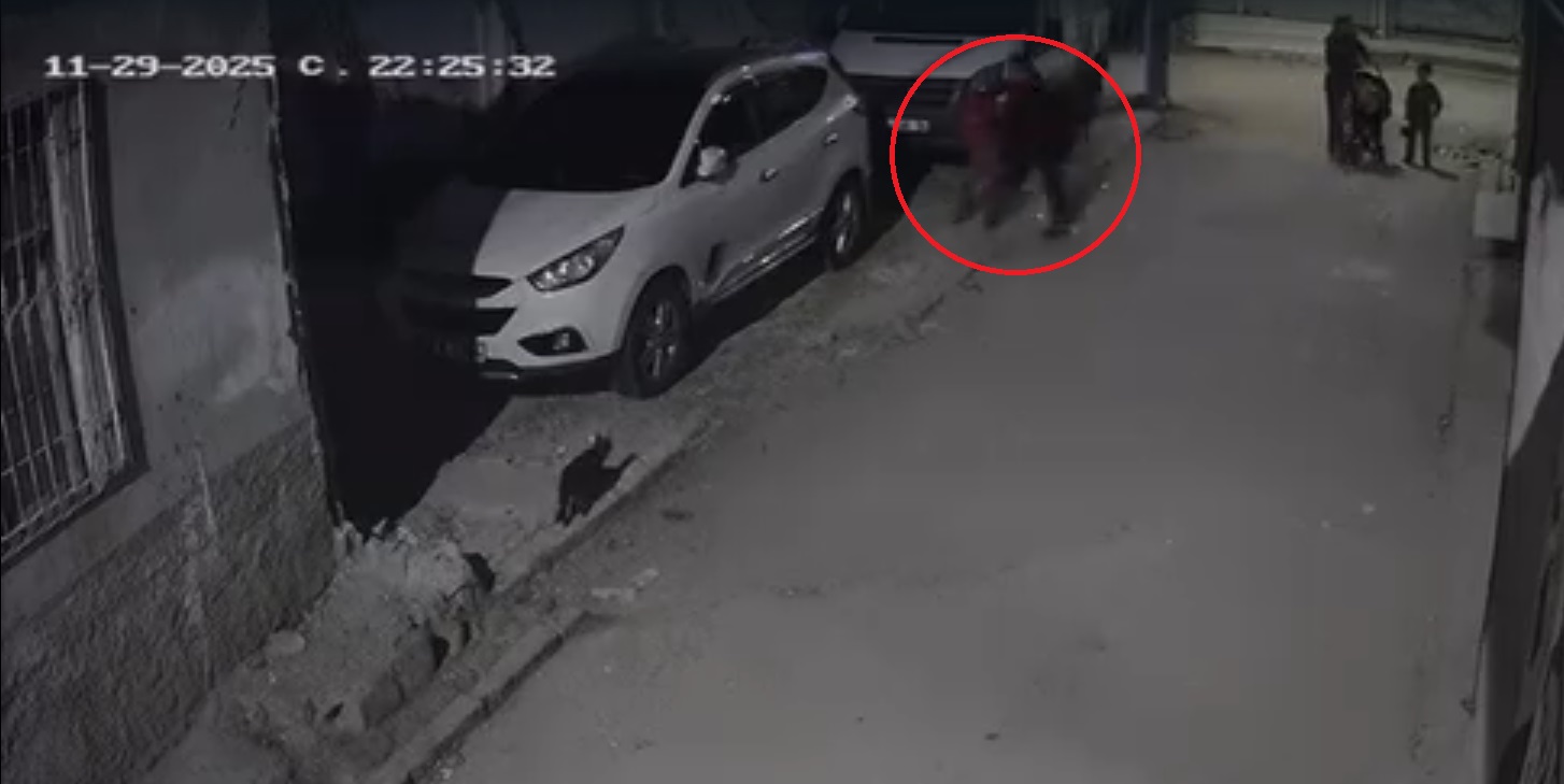 B A S I N I O T O M O B I L E C A R P T I G I K I Z I N I Y E R E F 1040341 309321